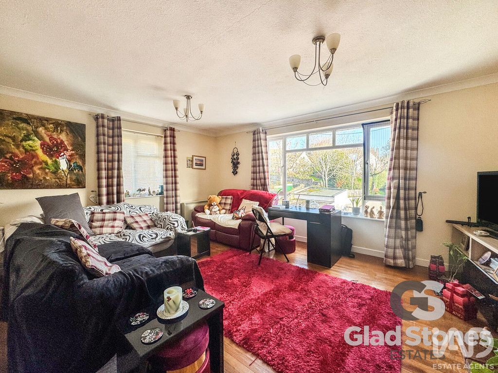 Property photo 2 of 15