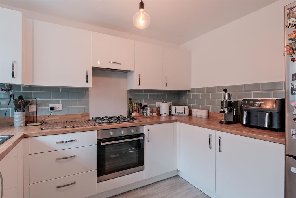Property photo 3 of 42 028-14 Old Meadow Walk, Wishaw ML2 7Fd.Jpg