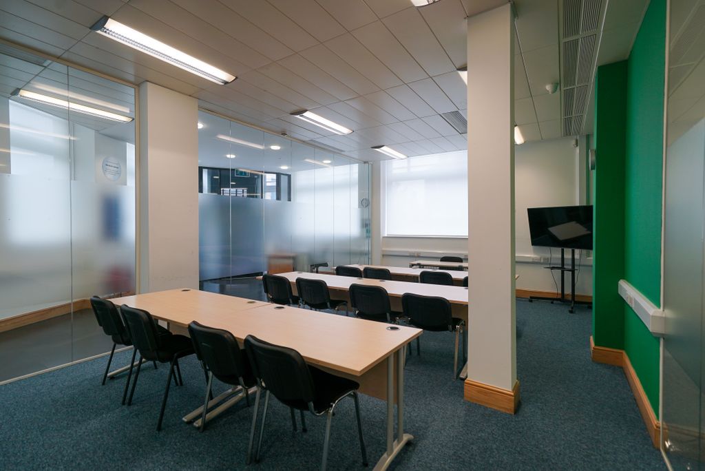 Property photo 2 of 5