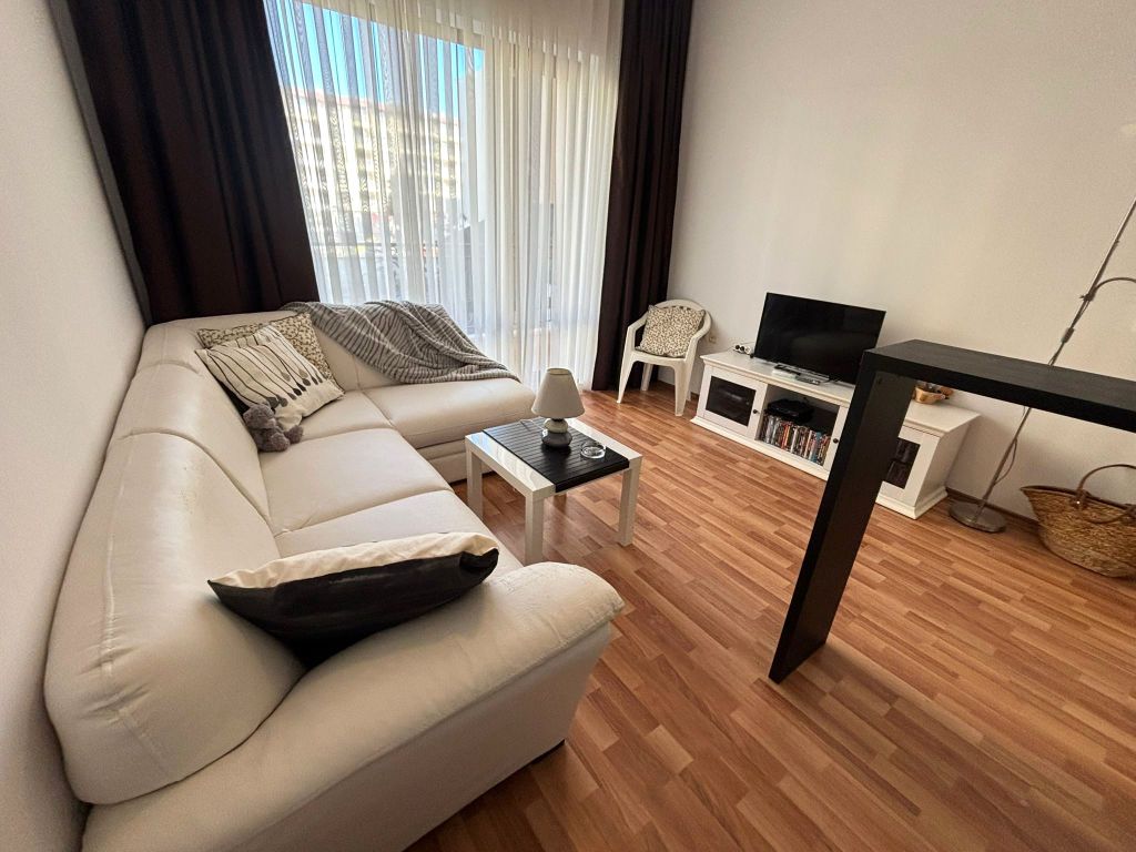 Property photo 2 of 19