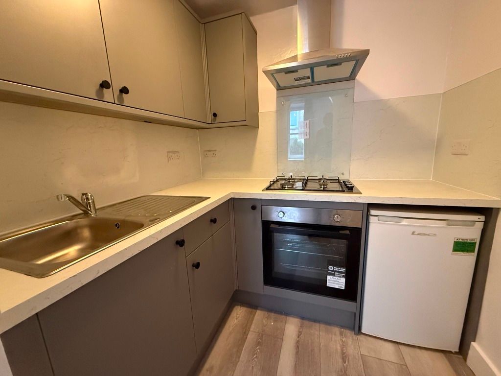 Property photo 2 of 7 Photo 2