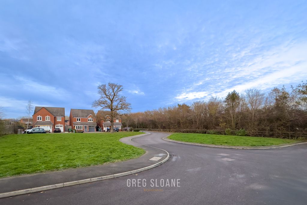 Property photo 2 of 15 Img_3484