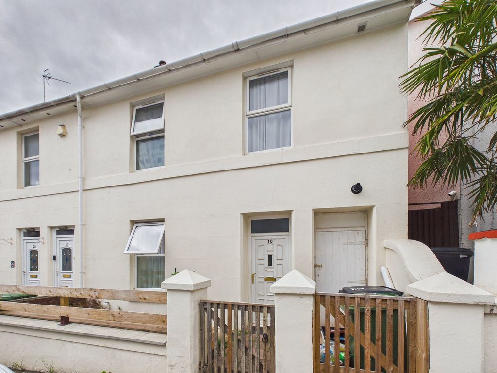 Property photo 1 of 16