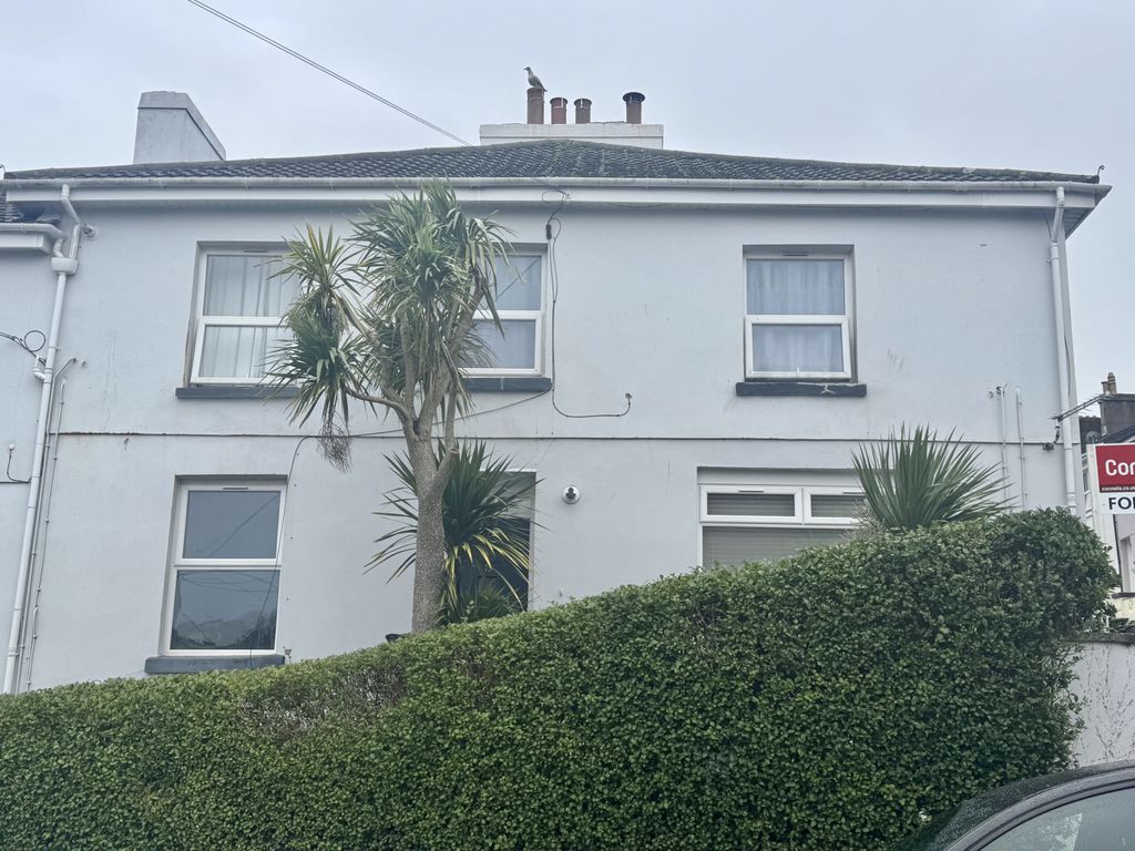 Property photo 1 of 10 1 Bed Flat To Rent Cavern Road, Torquay Tq1