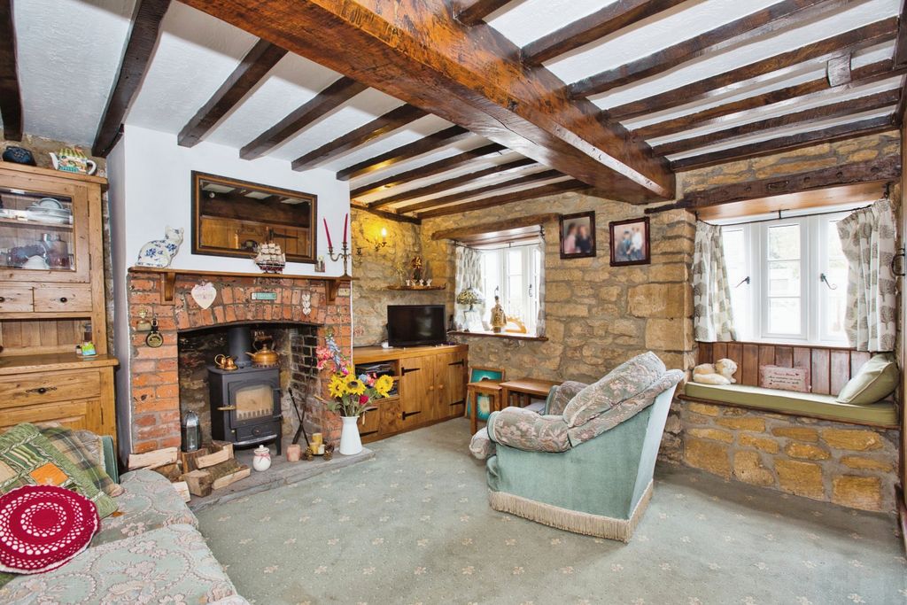 Property photo 2 of 15 Photography