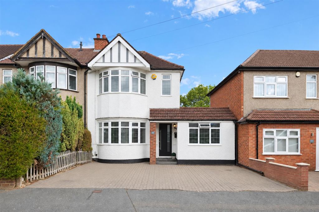 Property photo 1 of 15 89252B98-190A-4F6A-9E0A-7Fa5F2bbc5Bc.Png