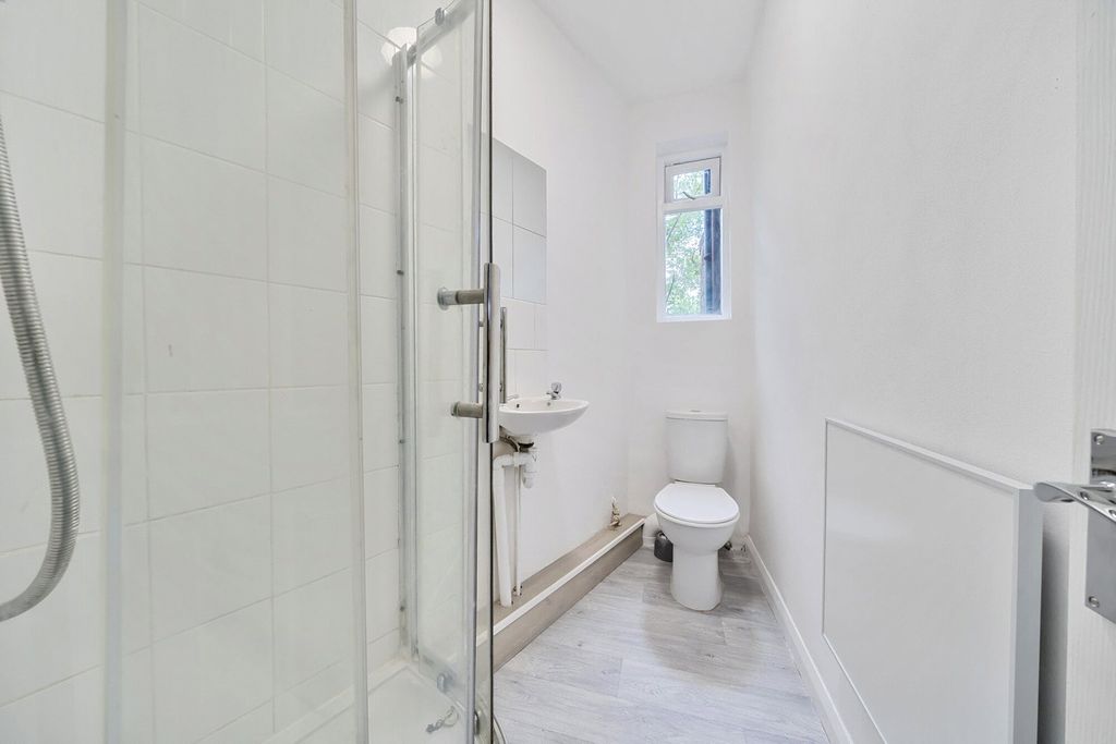 Property photo 2 of 15 Picture No. 02