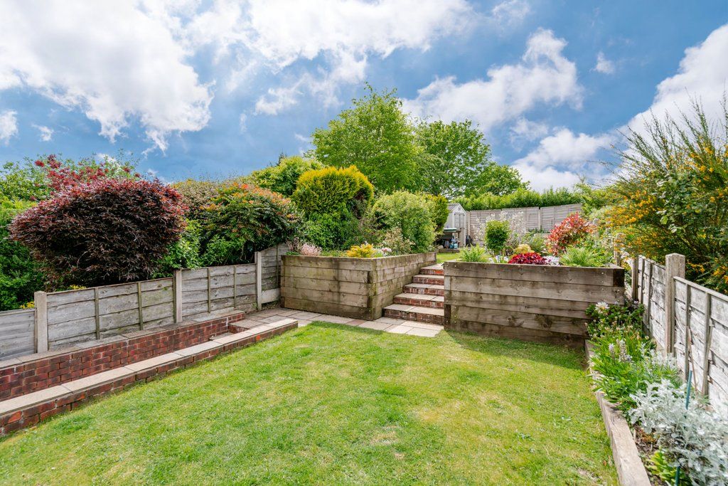 Property photo 2 of 23