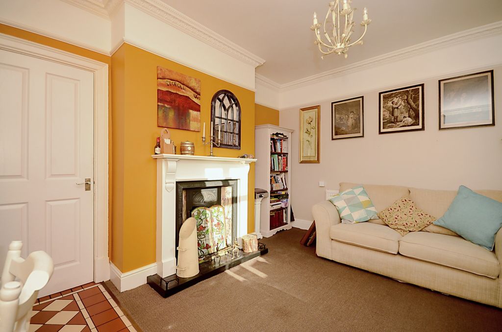 Property photo 3 of 16 Reception Room