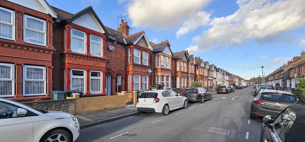 Property photo 1 of 7 Ha06028 (1).Jpg