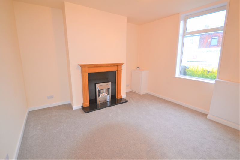 Property photo 2 of 12 Photo 2
