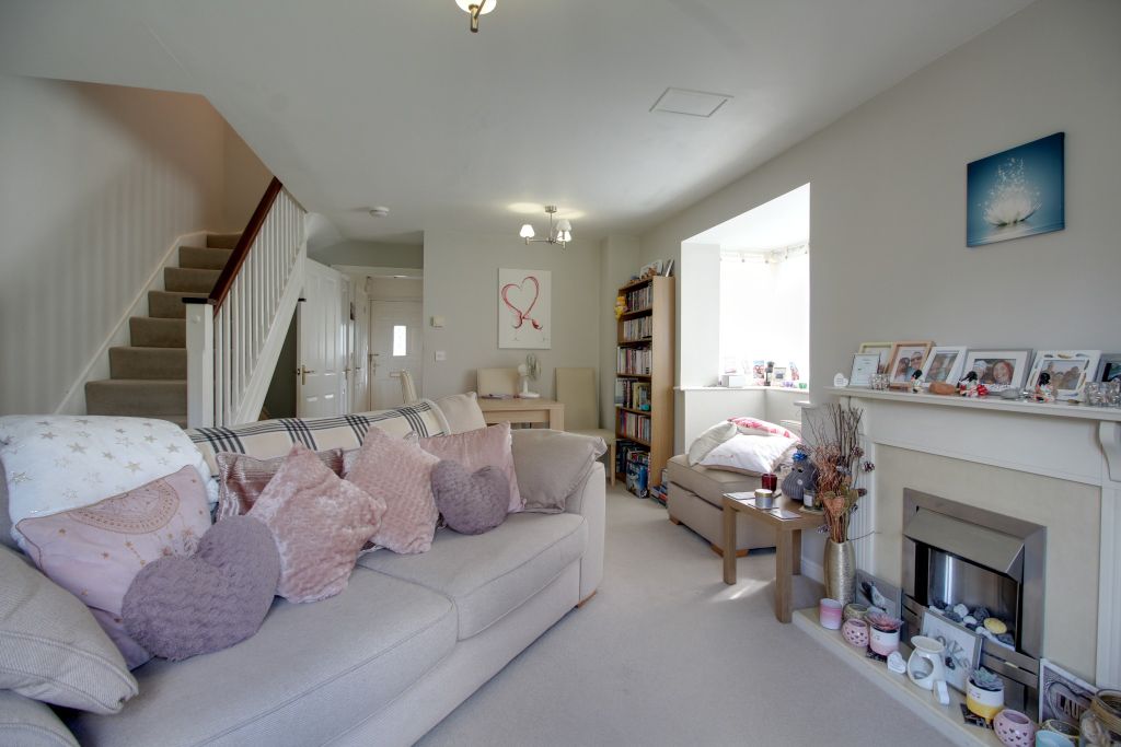 Property photo 3 of 8 Sitting Room
