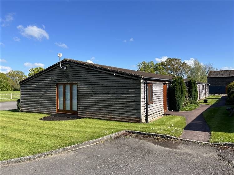Property photo 1 of 5