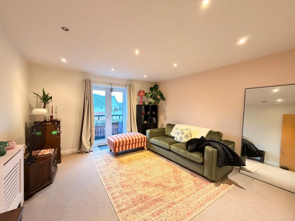 Property photo 1 of 10 Picture No. 01