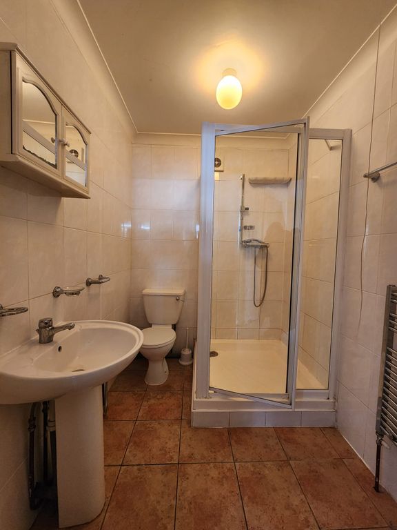 Property photo 2 of 2