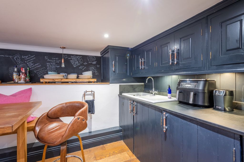 Additional image 22 of 2 bed flat for saleImperial Court, Lynton EX35