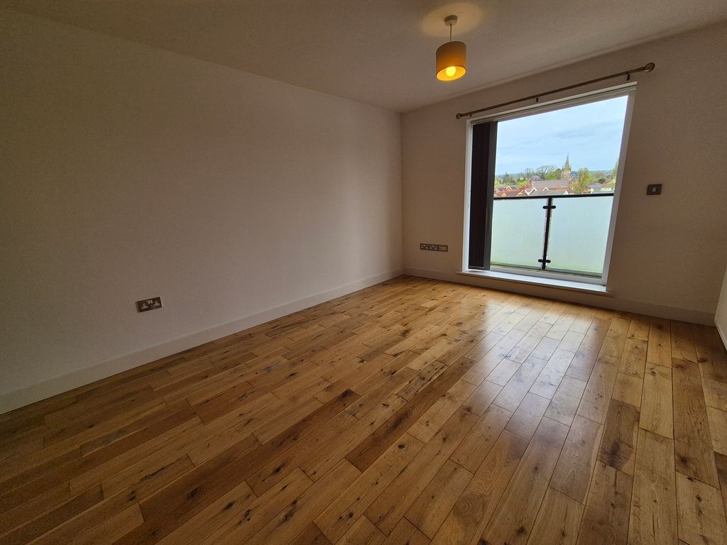Additional image 6 of 2 bed flat for saleSwan Street, Petersfield GU32