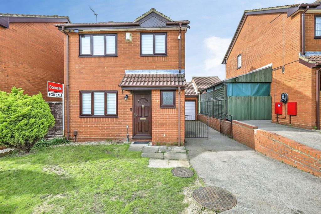 Property photo 2 of 14