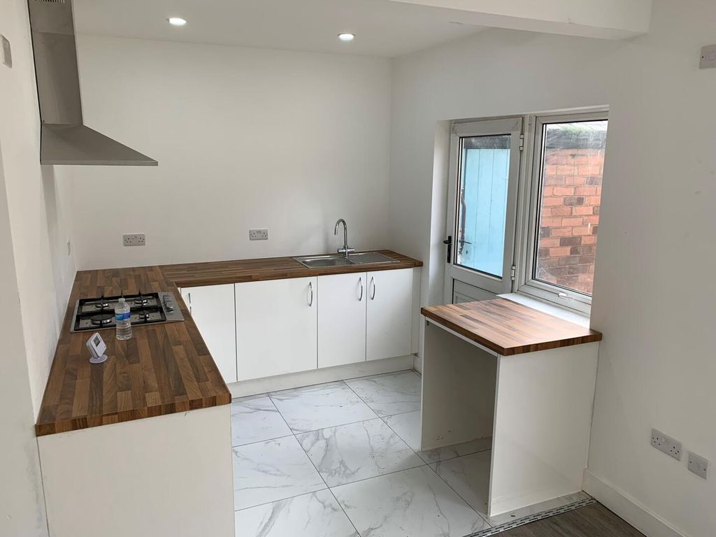 Property photo 2 of 2 Kitchen