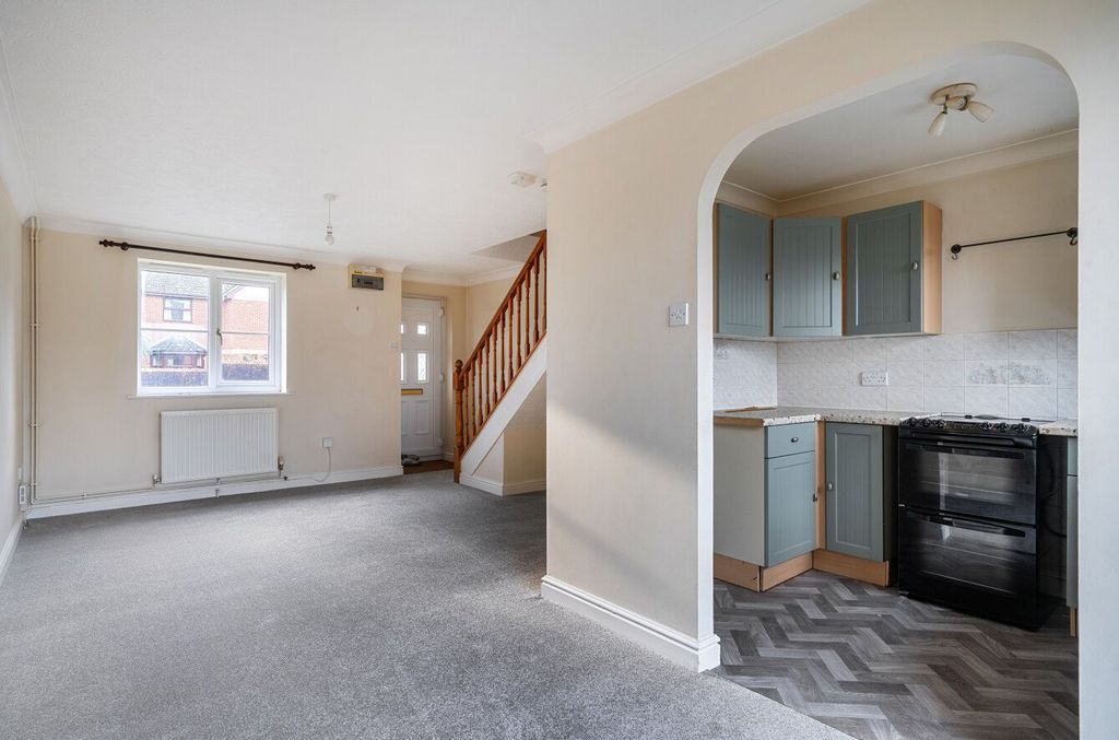 Property photo 3 of 9 15 College Road