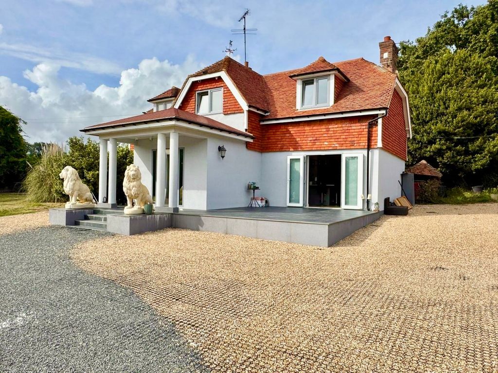 Property photo 1 of 25
