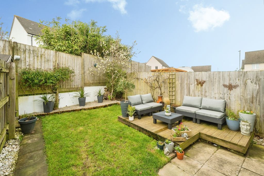Property photo 3 of 15 Pbox-Img.Jpg