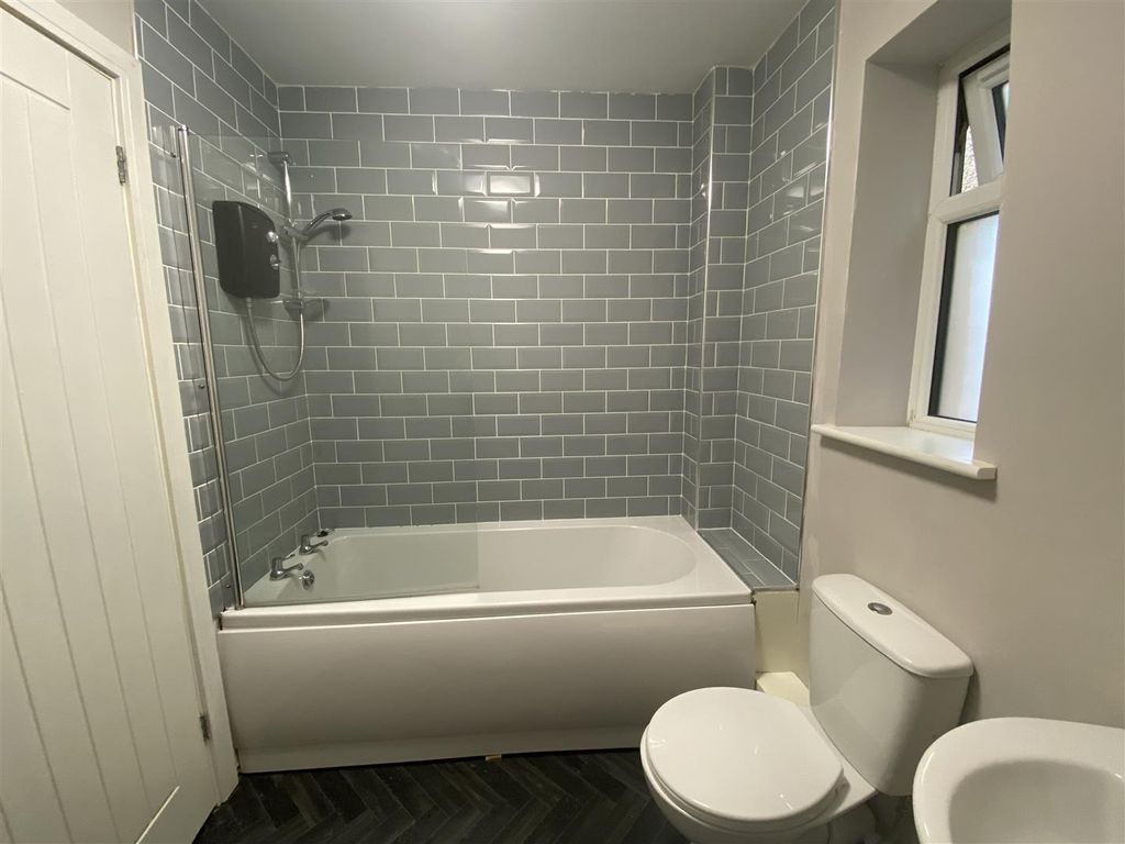 Property photo 3 of 6 Img_5217.Jpeg