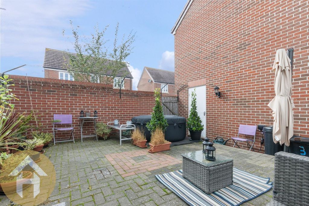 Property photo 2 of 8 Ah2525-4_Pe New.Jpg