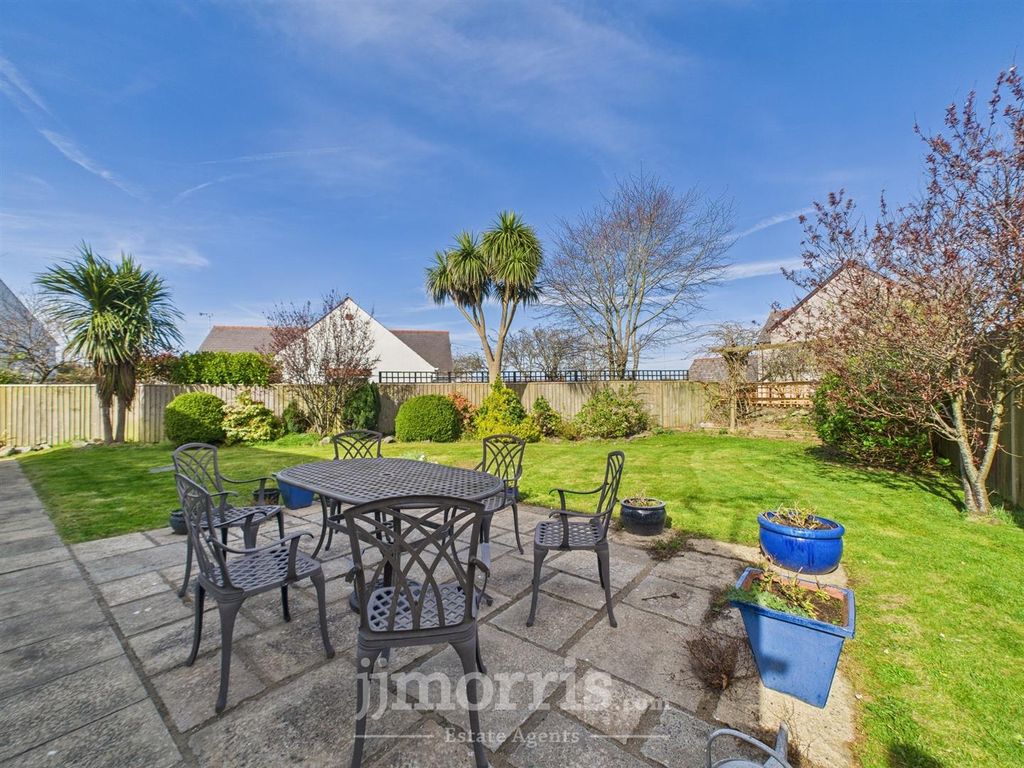 Property photo 3 of 38 Cam02122G0-Pr0272-Still010.Jpg