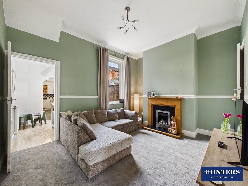 Property photo 2 of 11 Sitting Room