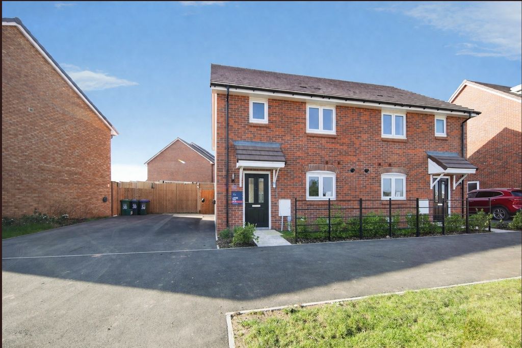 Property photo 3 of 14