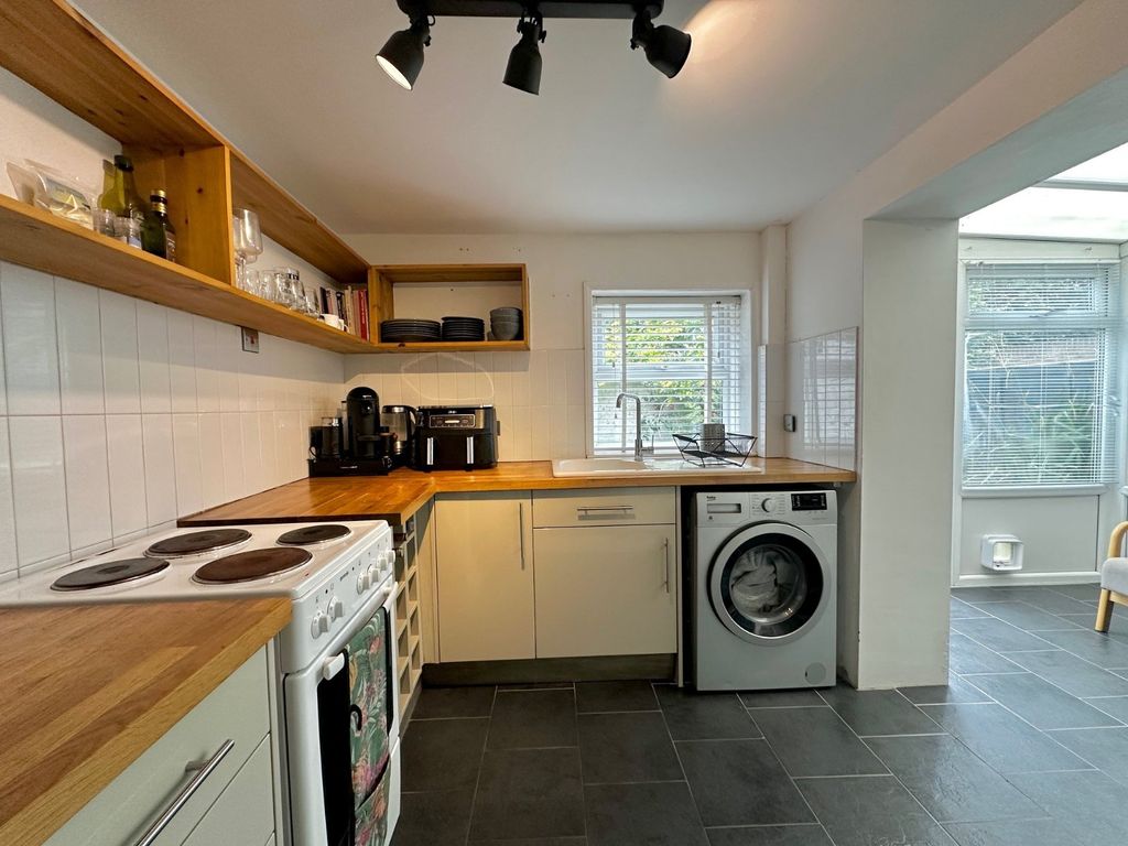 Property photo 2 of 11 Picture No. 11