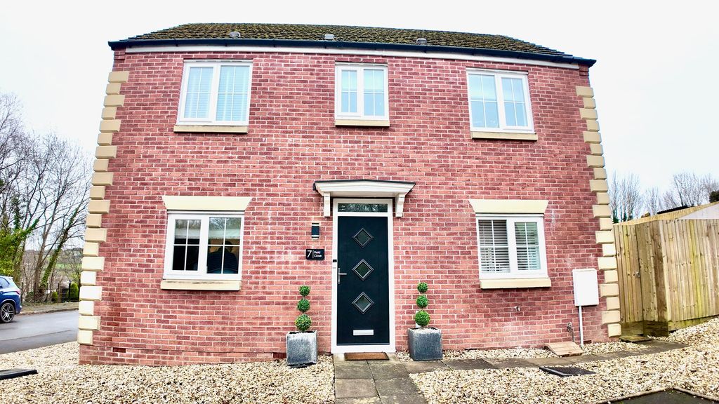 Additional image 7 of 3 bed detached house for saleField Close, Pontllanfraith NP12