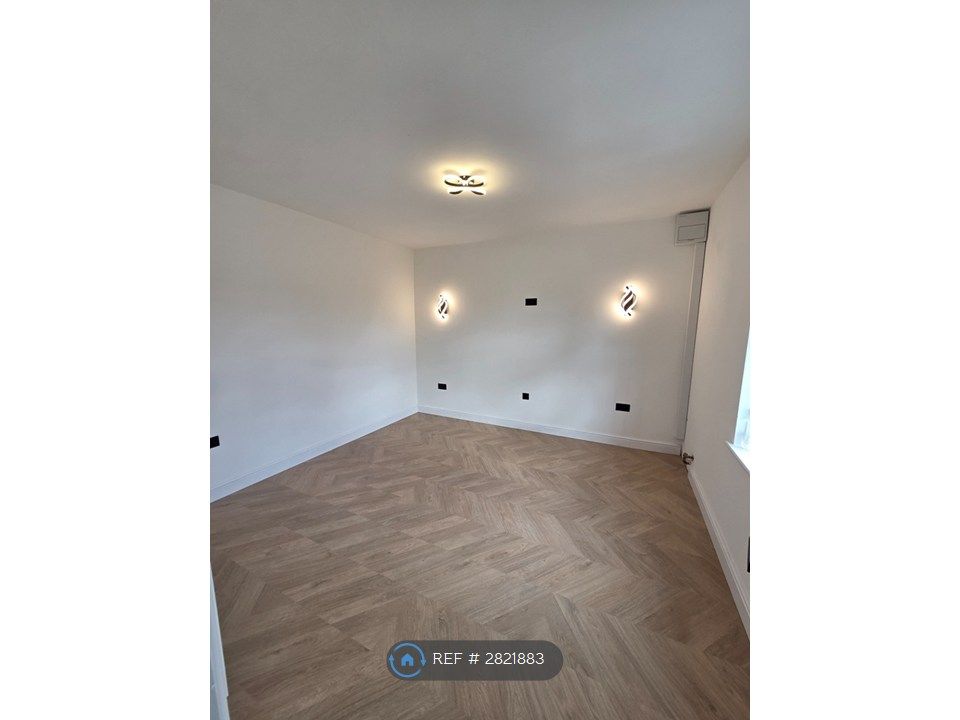 Property photo 1 of 27