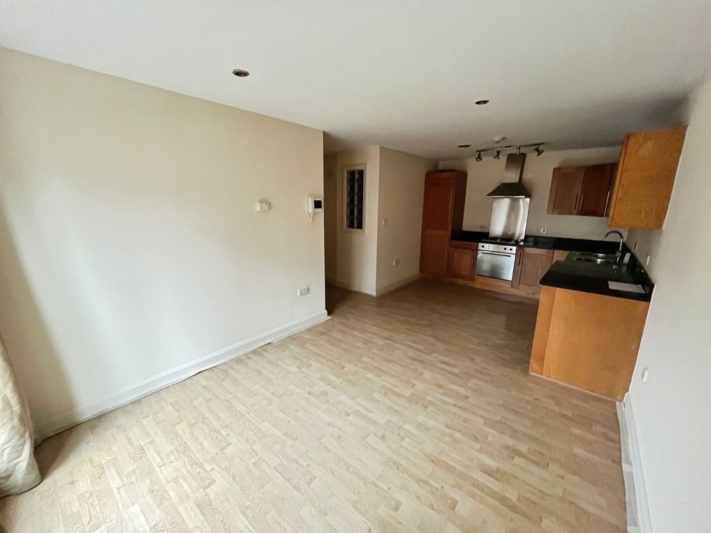 Property photo 3 of 9 Kitchen/Living/Diner