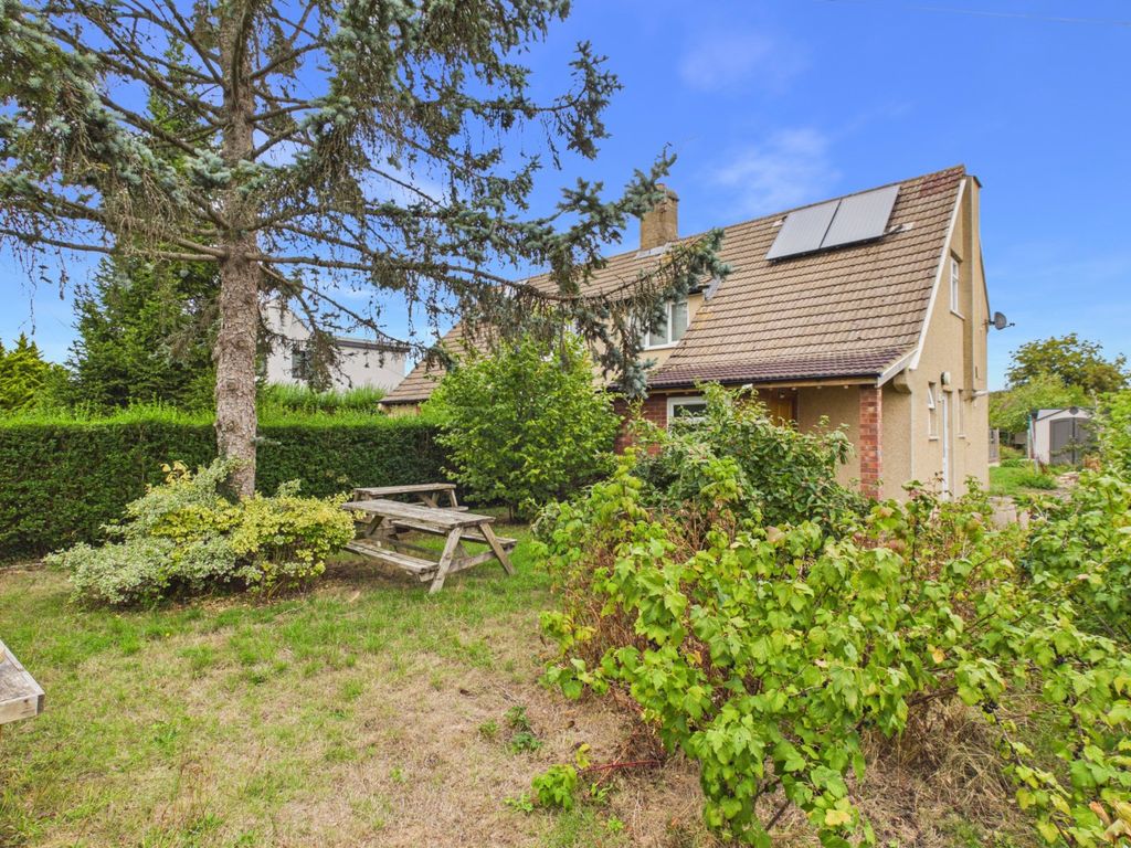 Property photo 1 of 13 Front