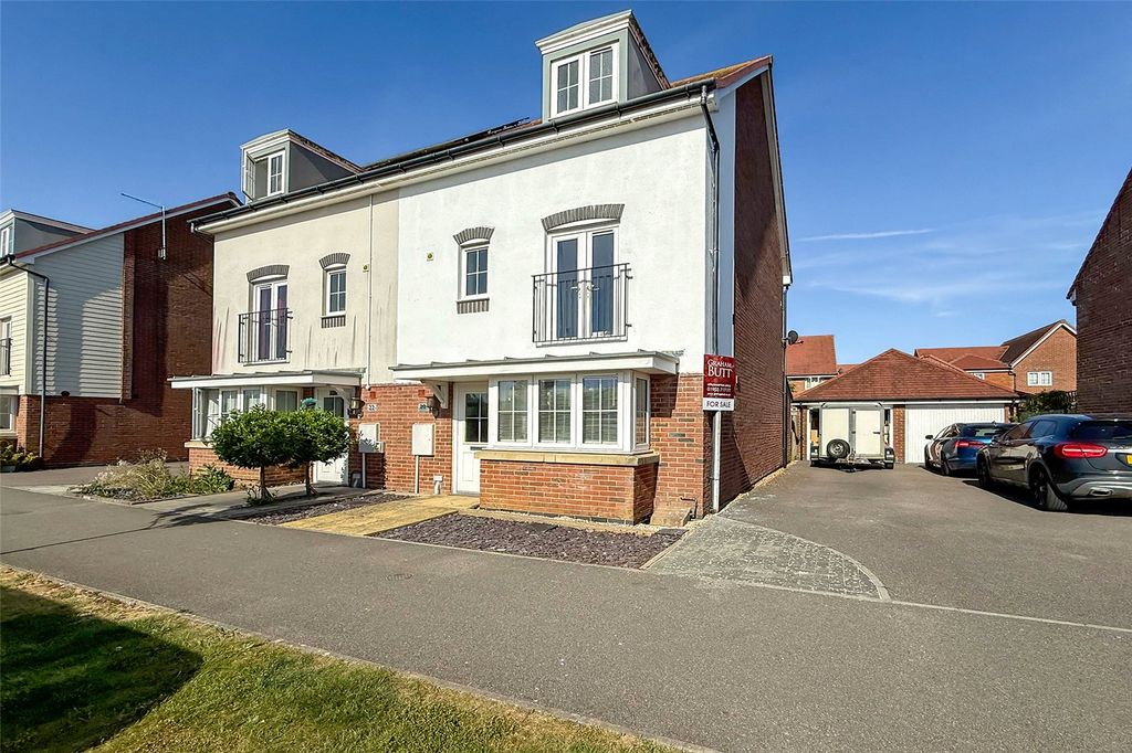 Property photo 1 of 17 Picture No. 21