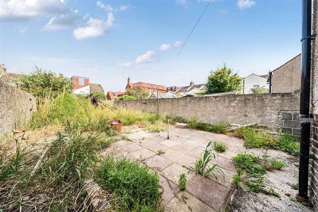 Property photo 2 of 17 For Sale By Aspire Residential | Brittany Road