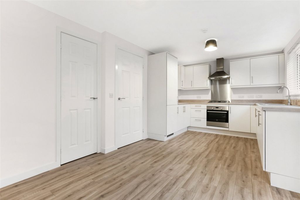 Property photo 3 of 18 Picture No. 09