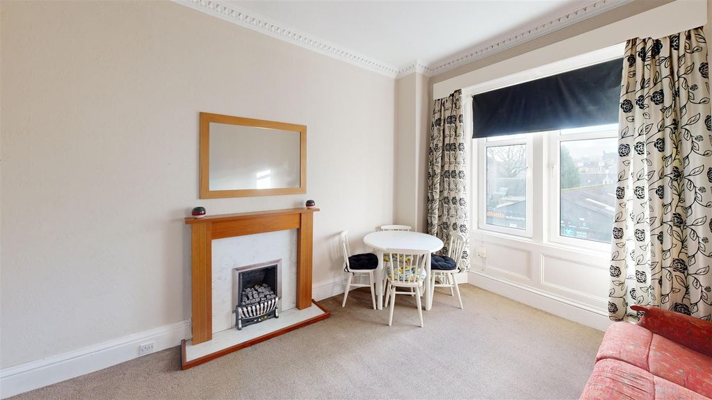 Property photo 2 of 7 S007.Jpg