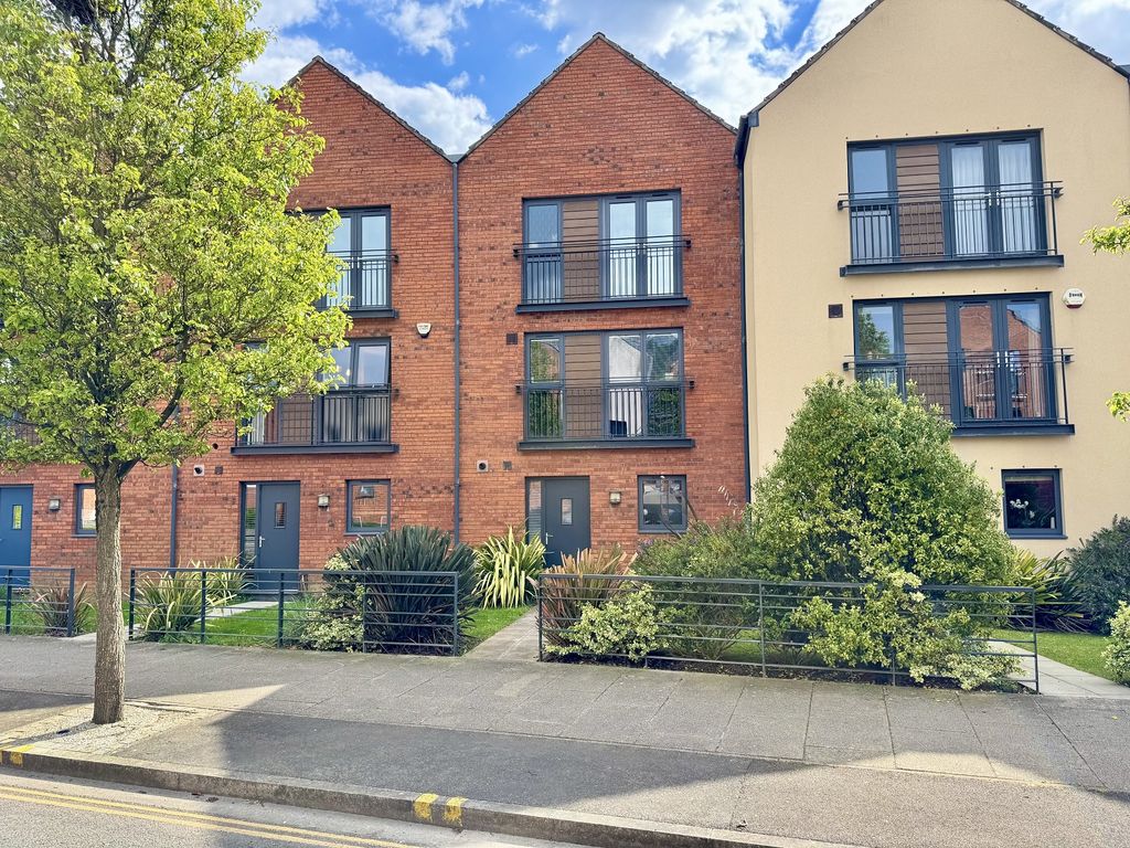 Property photo 1 of 22 Main Image