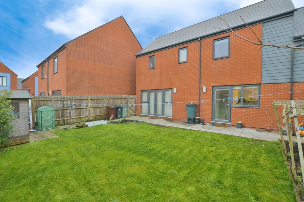 Property photo 1 of 20 Pbox-Img.Jpg