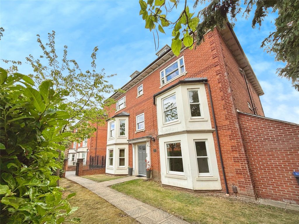 Property photo 1 of 12 Picture No. 06