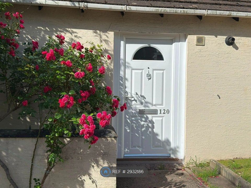 Property photo 2 of 9 Front