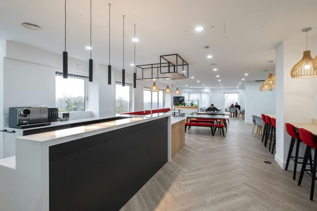 Property photo 3 of 19 Iw030322Gka085.Jpg