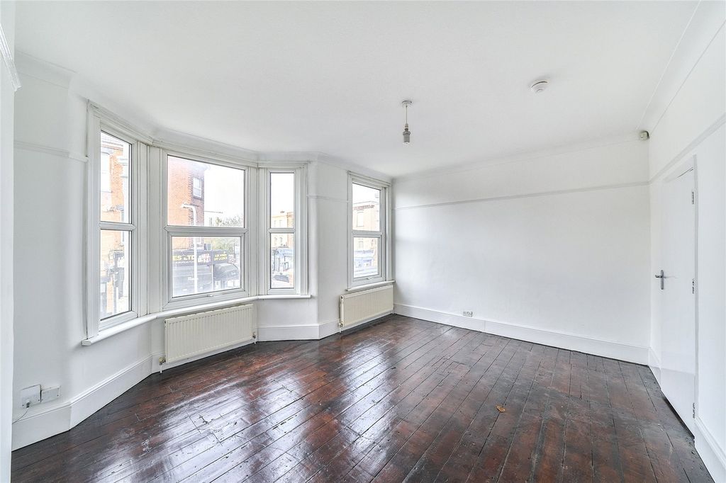 Property photo 2 of 20 Reception Room