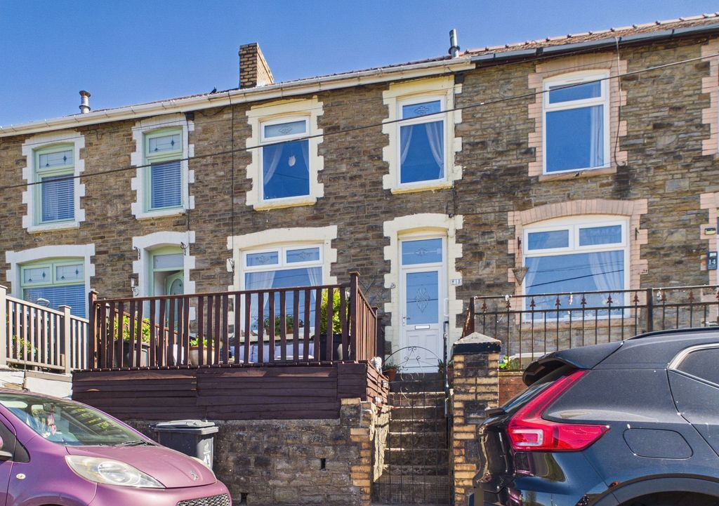 Property photo 1 of 31