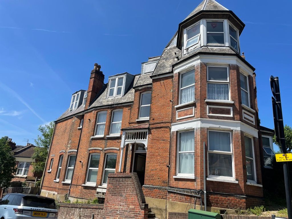 Property photo 1 of 1