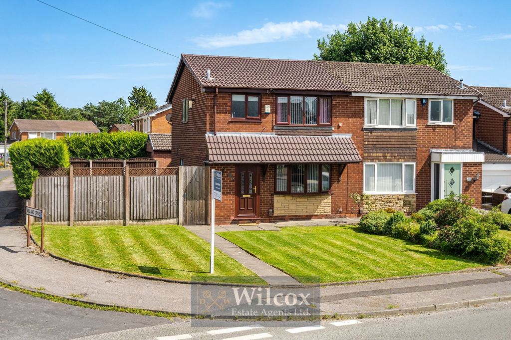Property photo 1 of 27