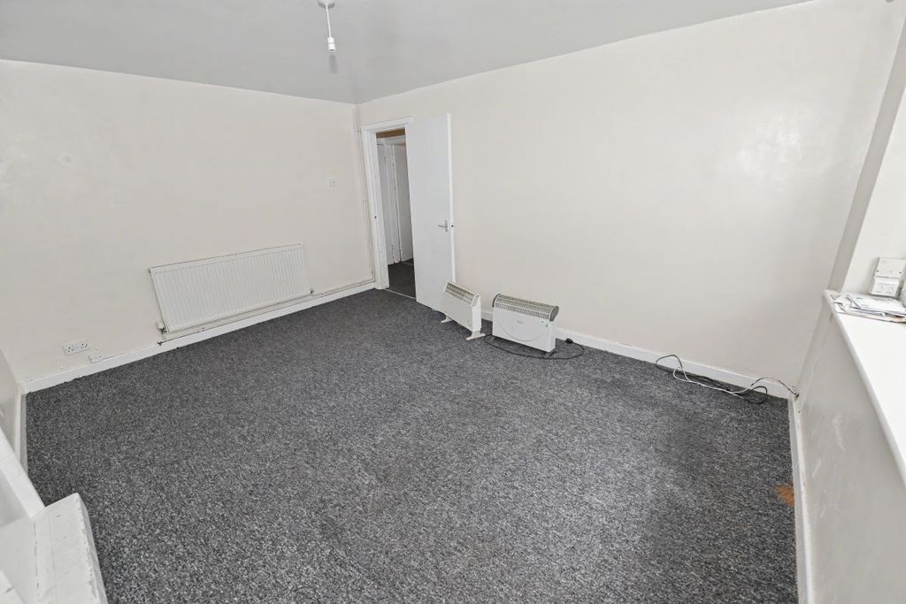 Property photo 2 of 10 Image 2